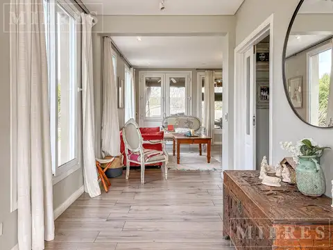 Casa en Alquiler Temporal con 2 cocheras