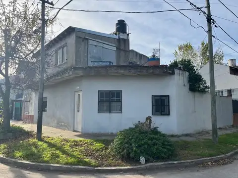 casa 2 ambientes venta Ramos Mejia