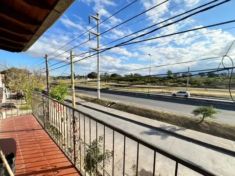 Zona Norte. Avenida Bolivia 2100