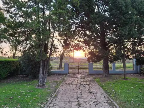 Casa en Alquiler en Carlos Spegazzini, $ 1.300.000