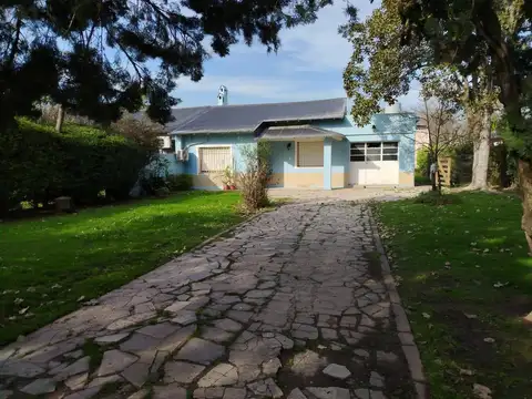 Casa Quinta con Piscina sobre Amplio Lote | SPEGAZZINI