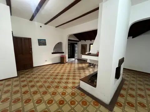 Casa  en Castelar Norte.