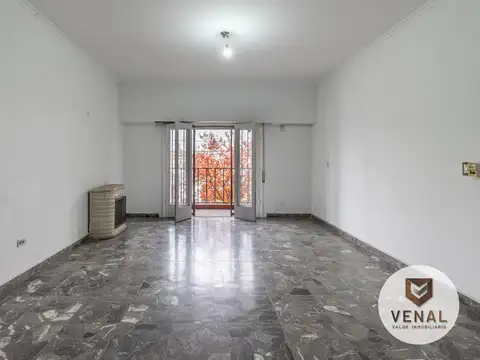 Venta PH sin expensas Patio, Terraza, Balcón, Parrilla, muy amplio y luminoso, terminaciones