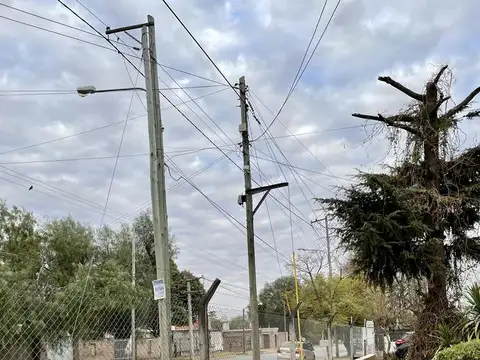 Casa en Venta con 4 cocheras