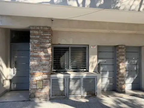 Depto Tipo Casa en Venta de 2 ambientes