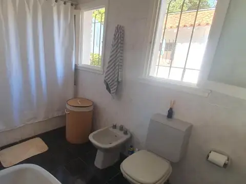 Casa en venta - 3 Dormitorios 4 Baños - Escobar