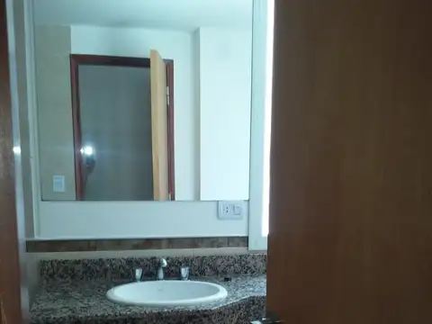 Departamento en Alquiler en Centro, $ 550.000