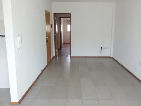 Tucuman 1100, Piso 1er