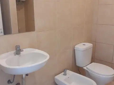 Departamento en Alquiler con 1 cocheras