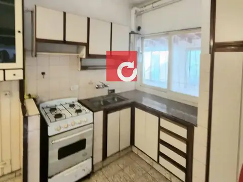 66 E/ 132 Y 133 - Los Hornos 100