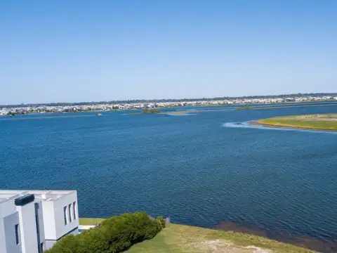 Lote en Venta, Muelle, Puertos Del Lago