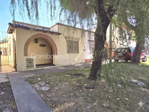 Aristobulo del Valle 2200