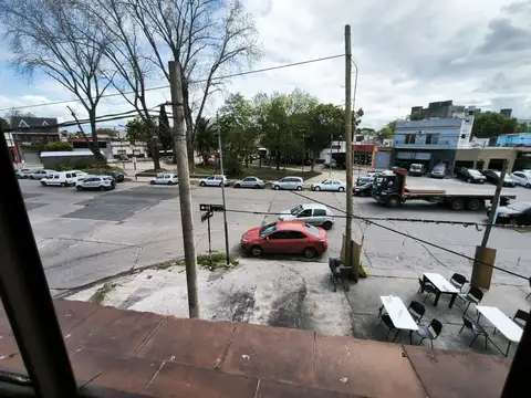 Local en Venta en Villa Lynch, USD 185.000