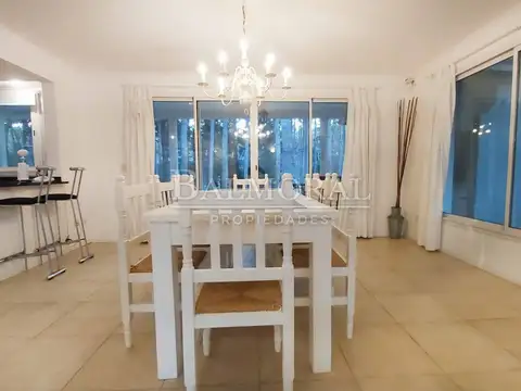 Casa en Alquiler - Zona: Pinamar Norte / REF: 8022
