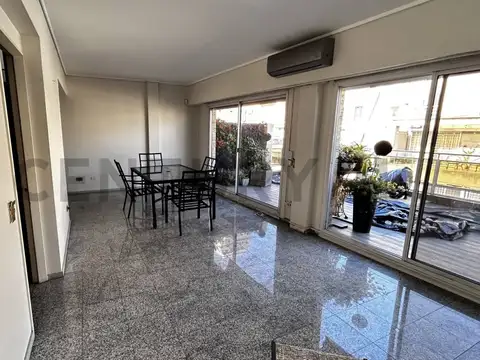 Departamento 4 ambientes con 2 baños