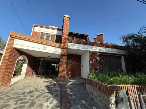 CASA EN VENTA EN PERGAMINO