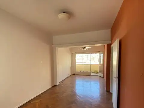 Departamento en Congreso 3 amb con dependencia balcón contrafrente