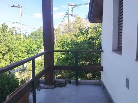 Galpon en Venta en Arguello, USD 190.000