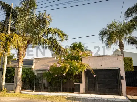 9 entre 497 y 498 3700, Piso 0