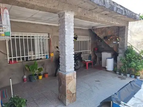 Casa en Venta en La Floresta, Rosario