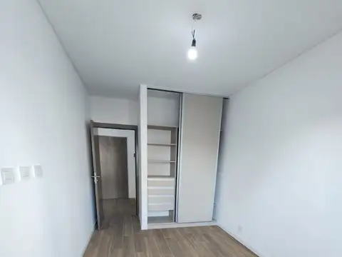 Departamento con patio. AMENITIES. Entrega inmediata