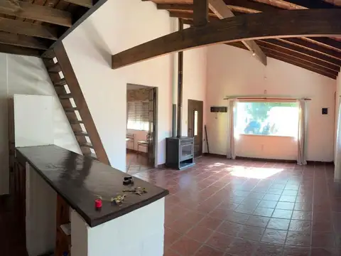 Casa en Venta con 2 cocheras