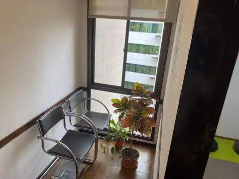 Oficina en Venta al Este