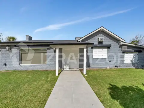 Casa en Venta al Oeste