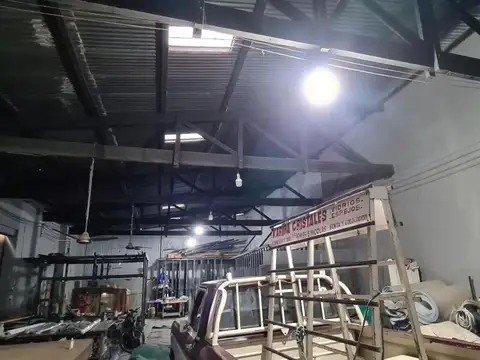 Galpon en Venta en San Nicolas de los Arroyos, USD 130.000