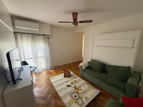 Departamento 2 ambientes luminoso balcon frances muy buen estado en Barrio Norte