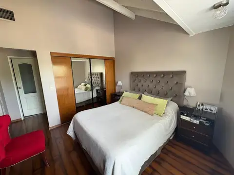 VENTA-CASA-4 AMBIENTES-VILLA LUGANO