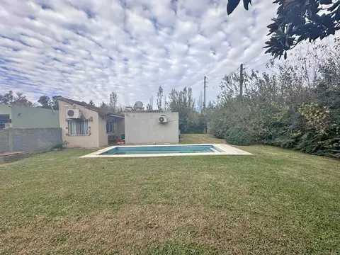 CASA QUINTA 5 AMBIENTES CON PILETA - FCO. ALVAREZ