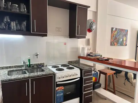 Departamento en Alquiler en Monserrat, $ 649.999