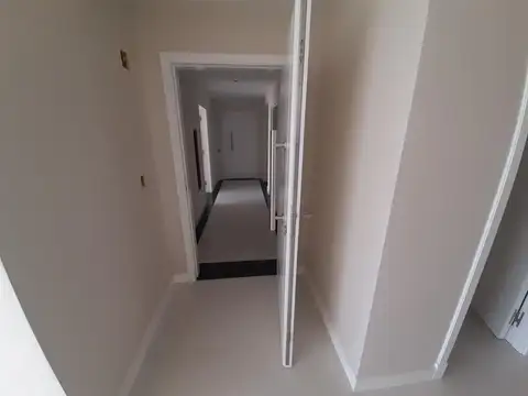 Departamento en Venta en La Perla Sur, USD 440.000