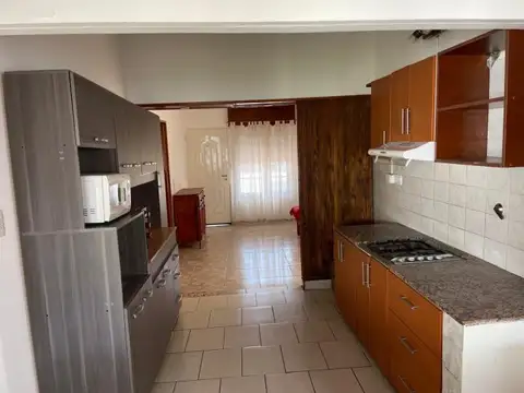 Juan José Paso 1651 , Piso 0