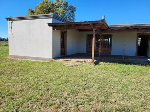 VENTA DE CASA QUINTA CHACRA EN MERCEDES LOTE DE 1 HA