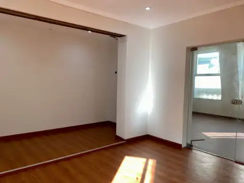 Oficina en Venta en San Nicolás, USD 94.900