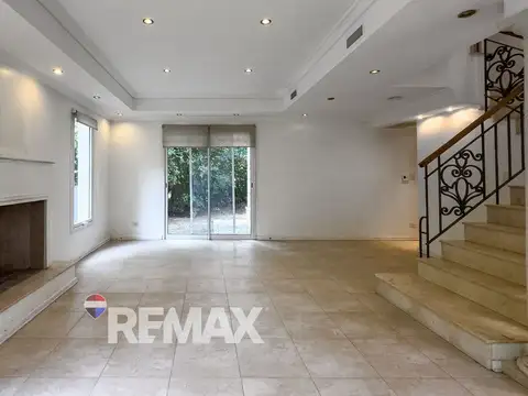 CASA 5 AMBIENTES EN VENTA SOLAR DEL BOSQUE CANNING