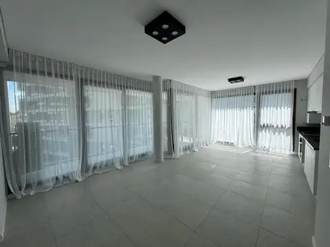 Departamento en Alquiler de 3 dormitorios