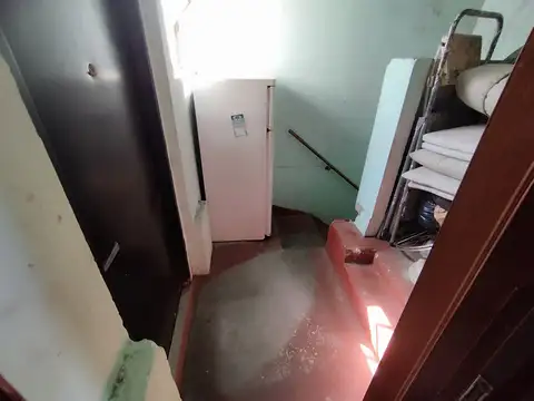 Depto Tipo Casa en Venta 56 años