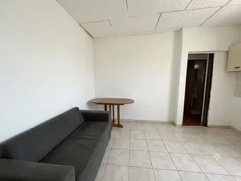 Depto Tipo Casa en Venta 27 años