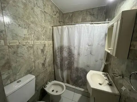 Depto Tipo Casa en Venta en Morón, USD 48.000