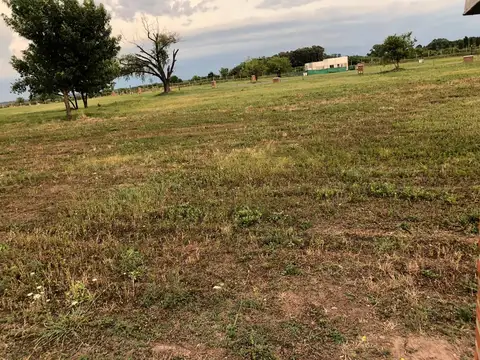 Venta terreno interno en San Sebastian Area 13