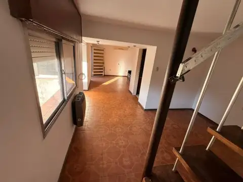 Virasoro 2173 , Piso 1