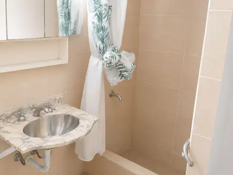 Depto Tipo Casa en Venta 17 años