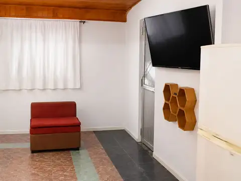 Depto Tipo Casa 3 ambientes con 1 baño