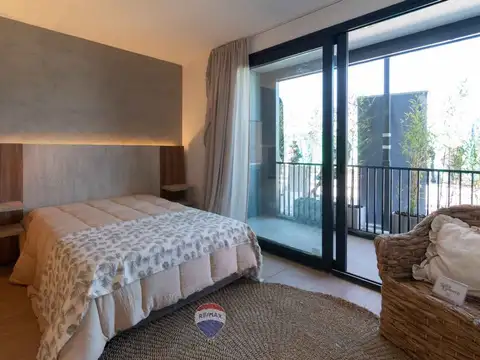 Vende Monoambiente Brickell Remeros balcón, pileta