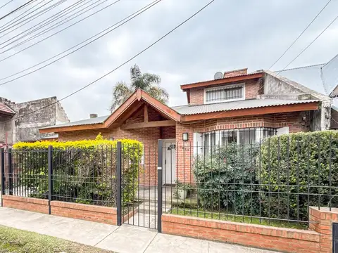 Casa en venta en Escobar Panamericana y Ruta 25 APTO CREDITO SIN EXPENSAS