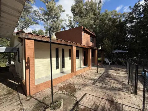 Casa en Alquiler en Pueblo Esther, $ 750.000
