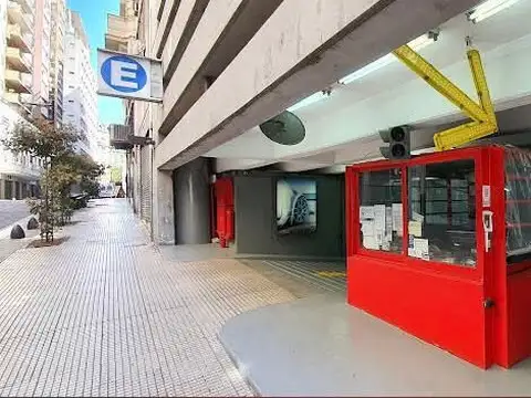 Marcelo Torcuato De Alvear 400